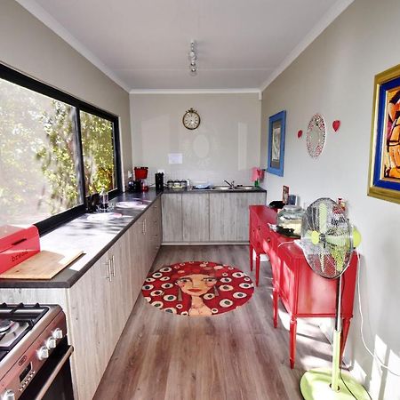 Вилла Golden View Luxury Self Catering Кларенс Экстерьер фото