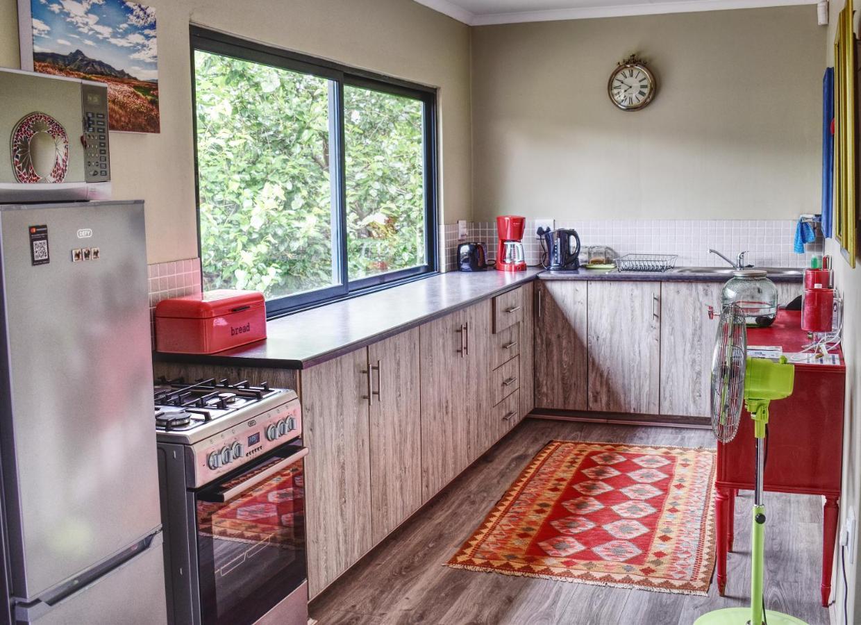 Вилла Golden View Luxury Self Catering Кларенс Экстерьер фото