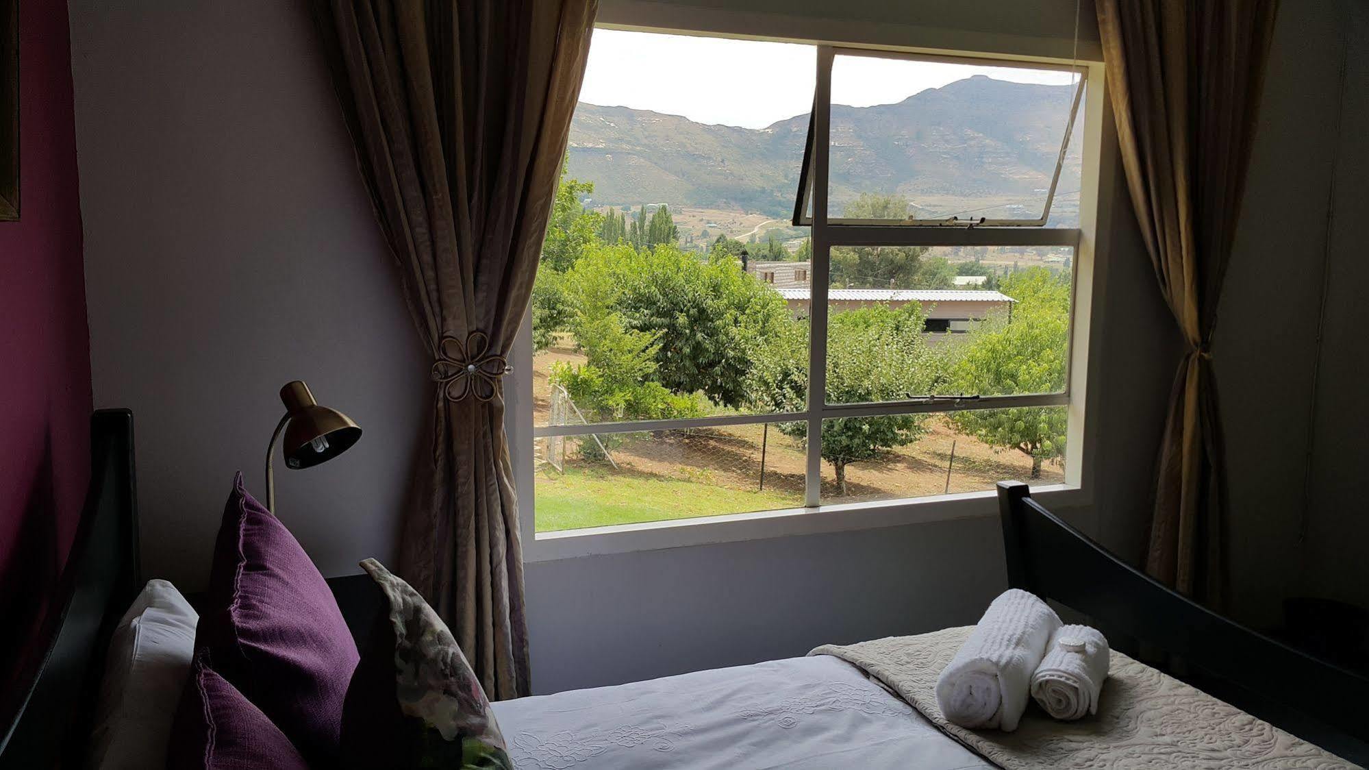 Вилла Golden View Luxury Self Catering Кларенс Экстерьер фото